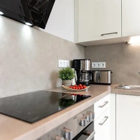 Modern With Sunny Loggia Apartman Lübeck