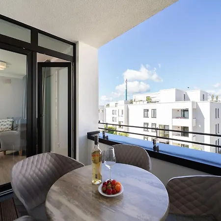 Apartman Modern With Sunny Loggia *